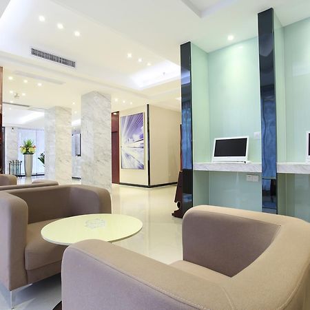 City Comfort Inn Foshan Jiaokou Bus Terminal Branch Exteriör bild